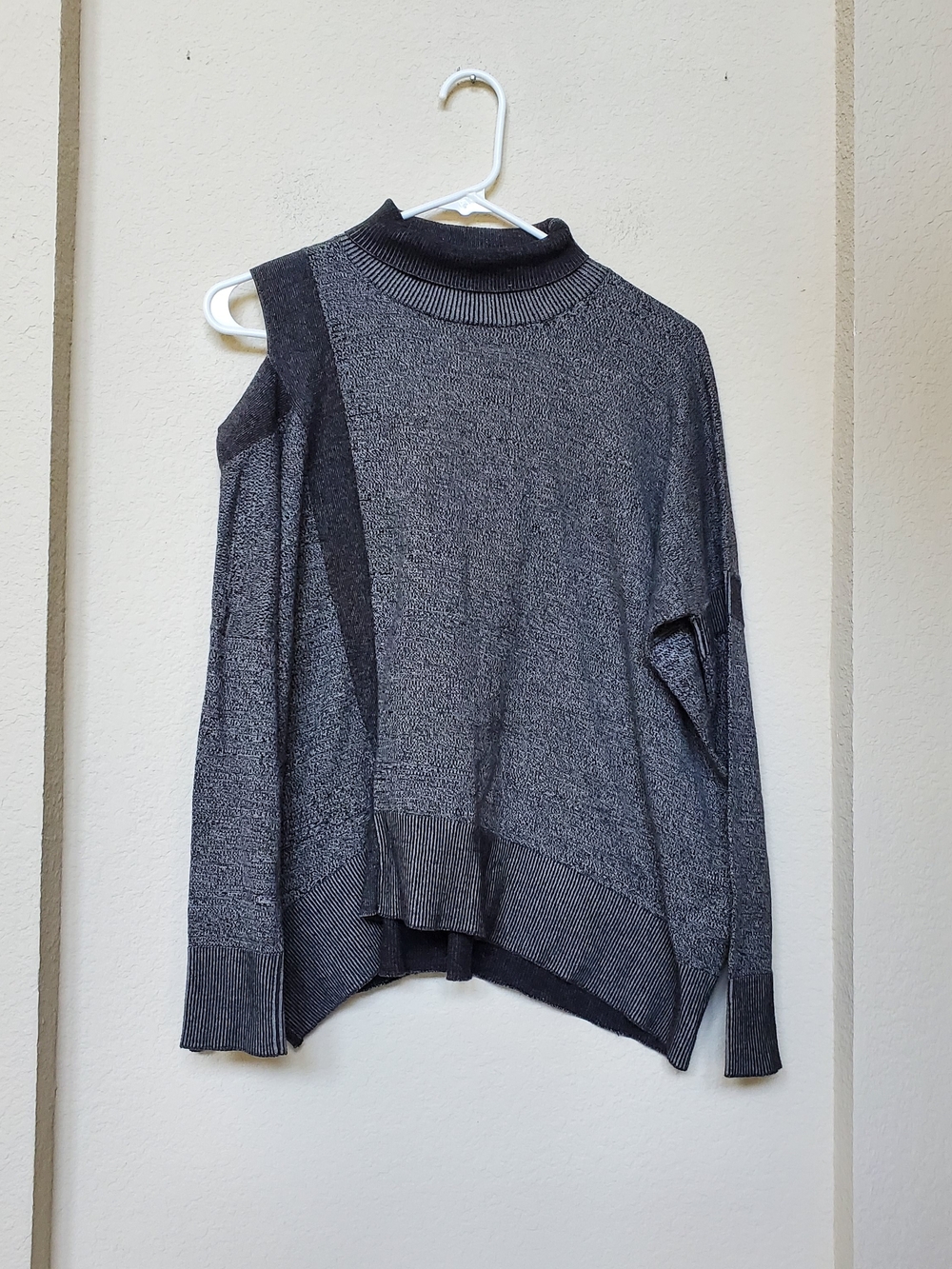All Saints Charcoal Gray Asymmetric Cold-Shoulder Turtleneck Sweater. Size XS